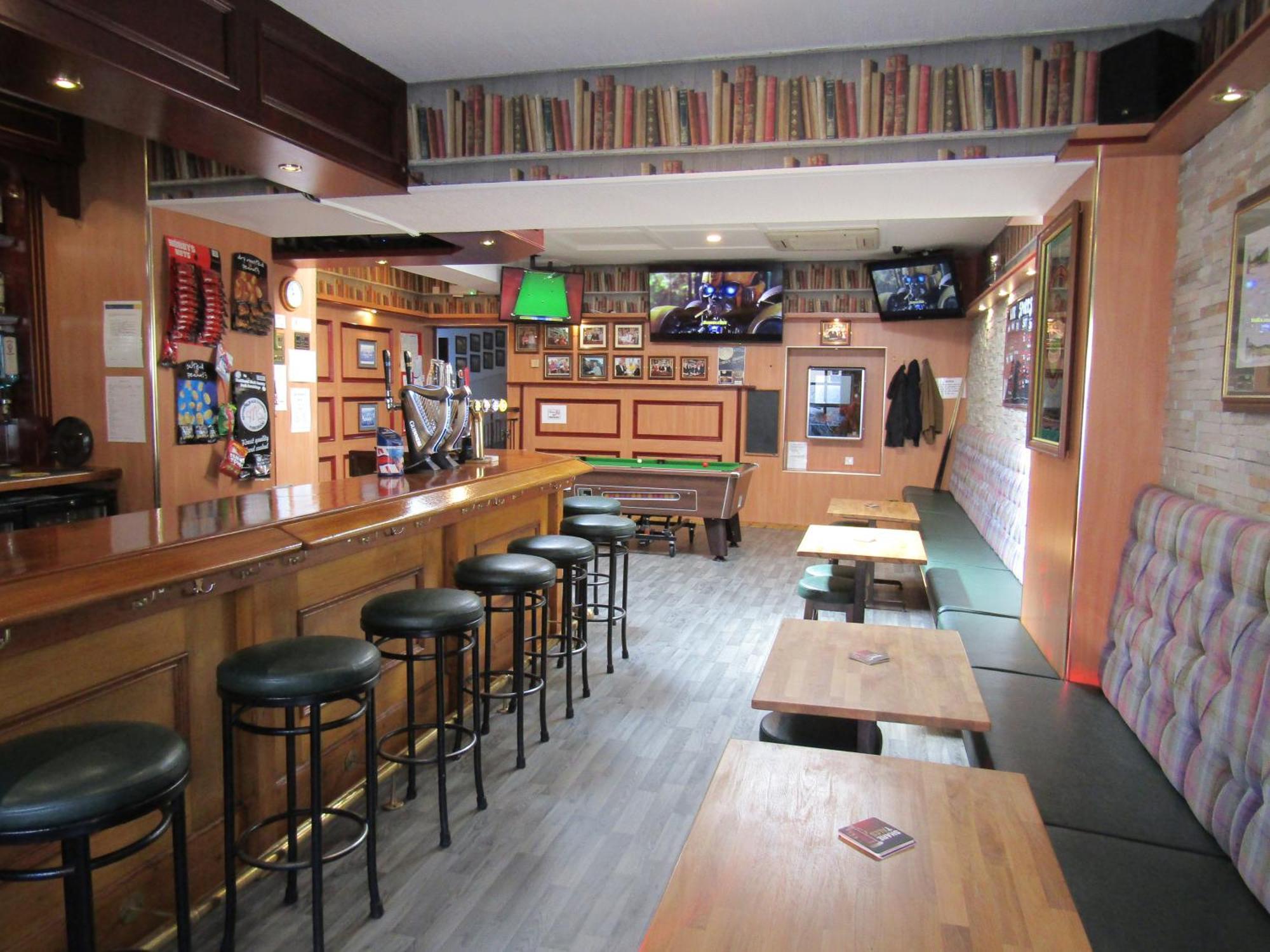 The Red Lion Tavern Fochabers Ngoại thất bức ảnh