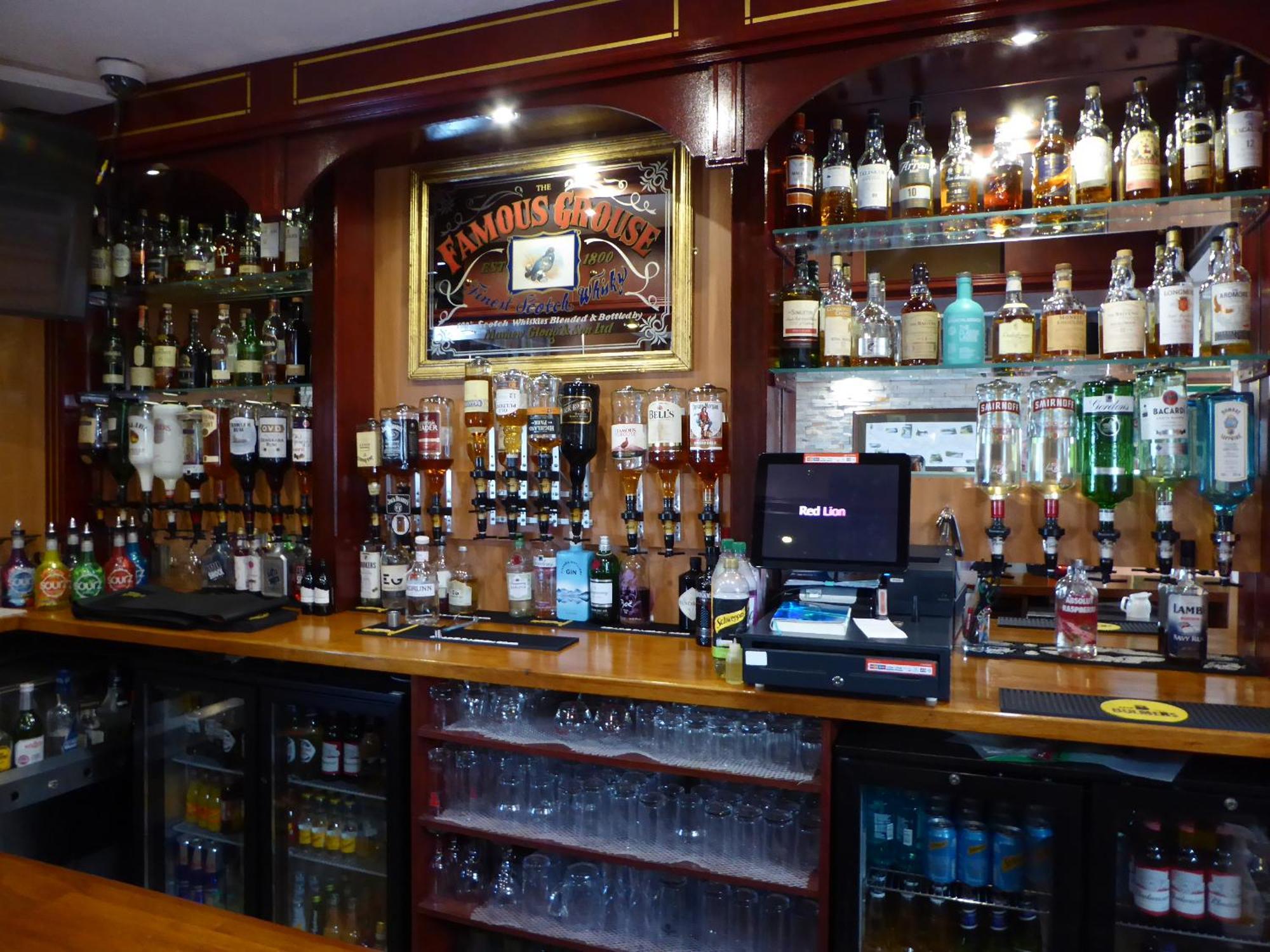The Red Lion Tavern Fochabers Ngoại thất bức ảnh